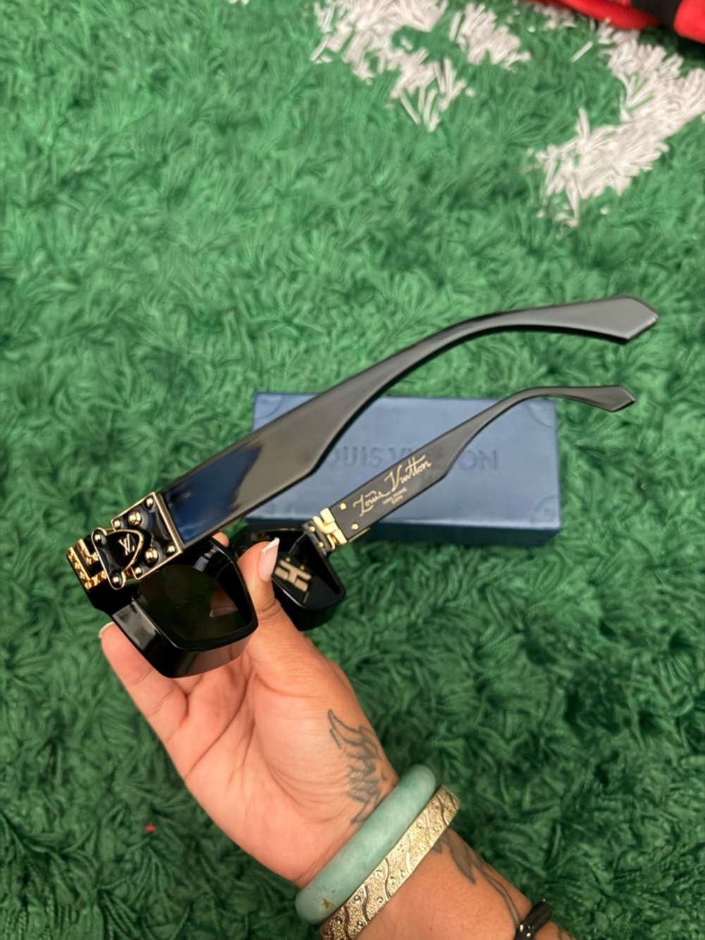 Louis Vuitton Black Sunglasses with Gold Detailing - Picture 2 of 2